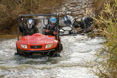 Kymco UXV 500 7